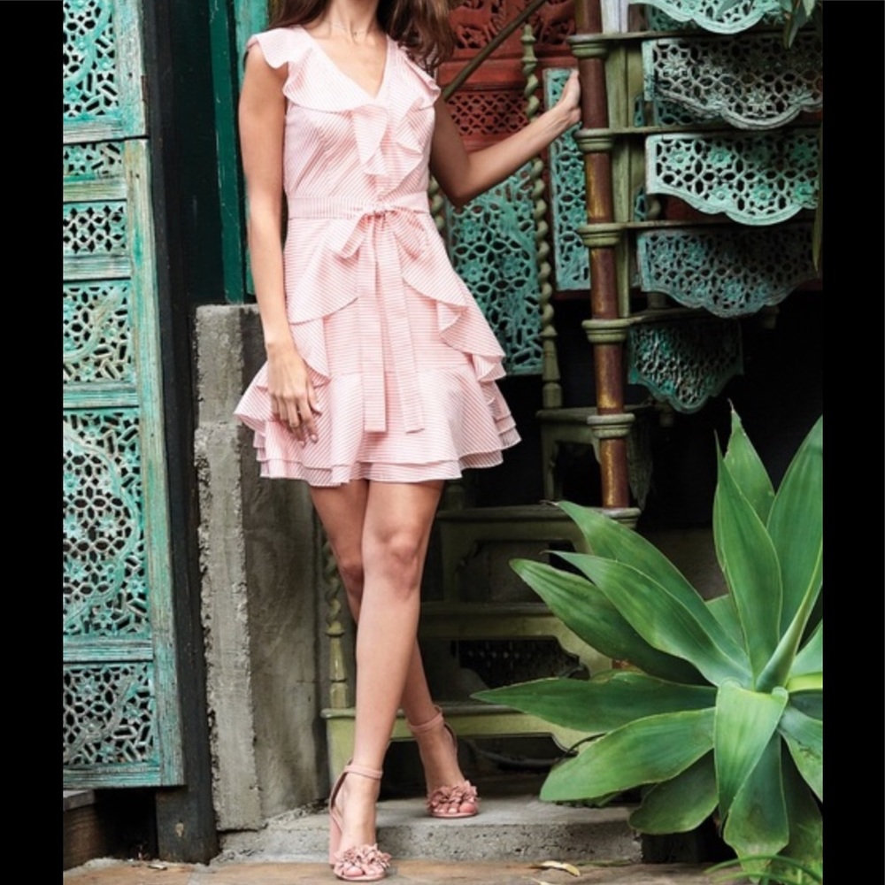 NWT Gianni Bini Ruffles Layered Isla Dress In Bloom Pink/White‎ Stripes Size 0
